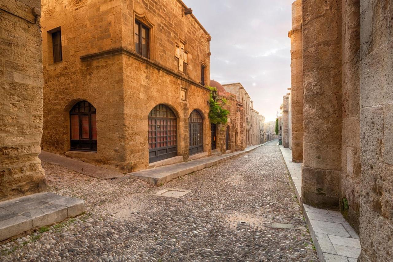 Colourful Aria Of The Medieval Town Rhodes City Eksteriør bilde